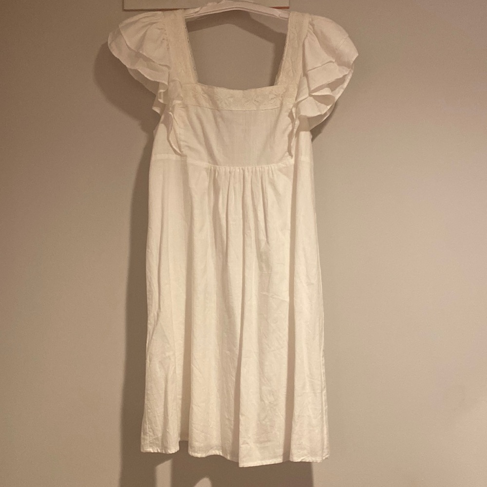 Vintage white ruffle dress size small